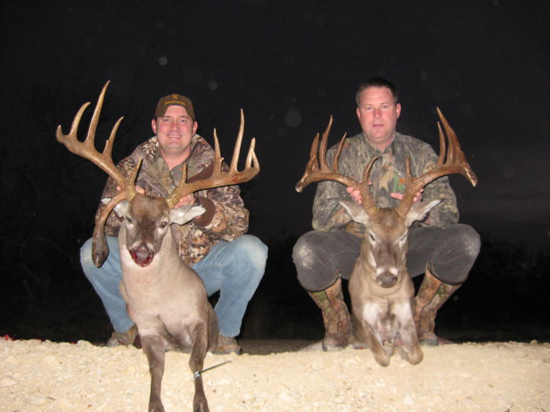 Hooks and Horns Outdoors